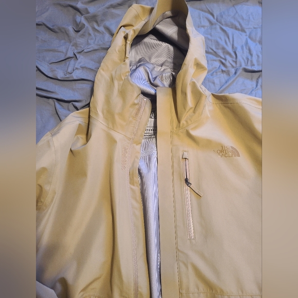 Waterproof/Windproof jacket - Picture 1 of 5